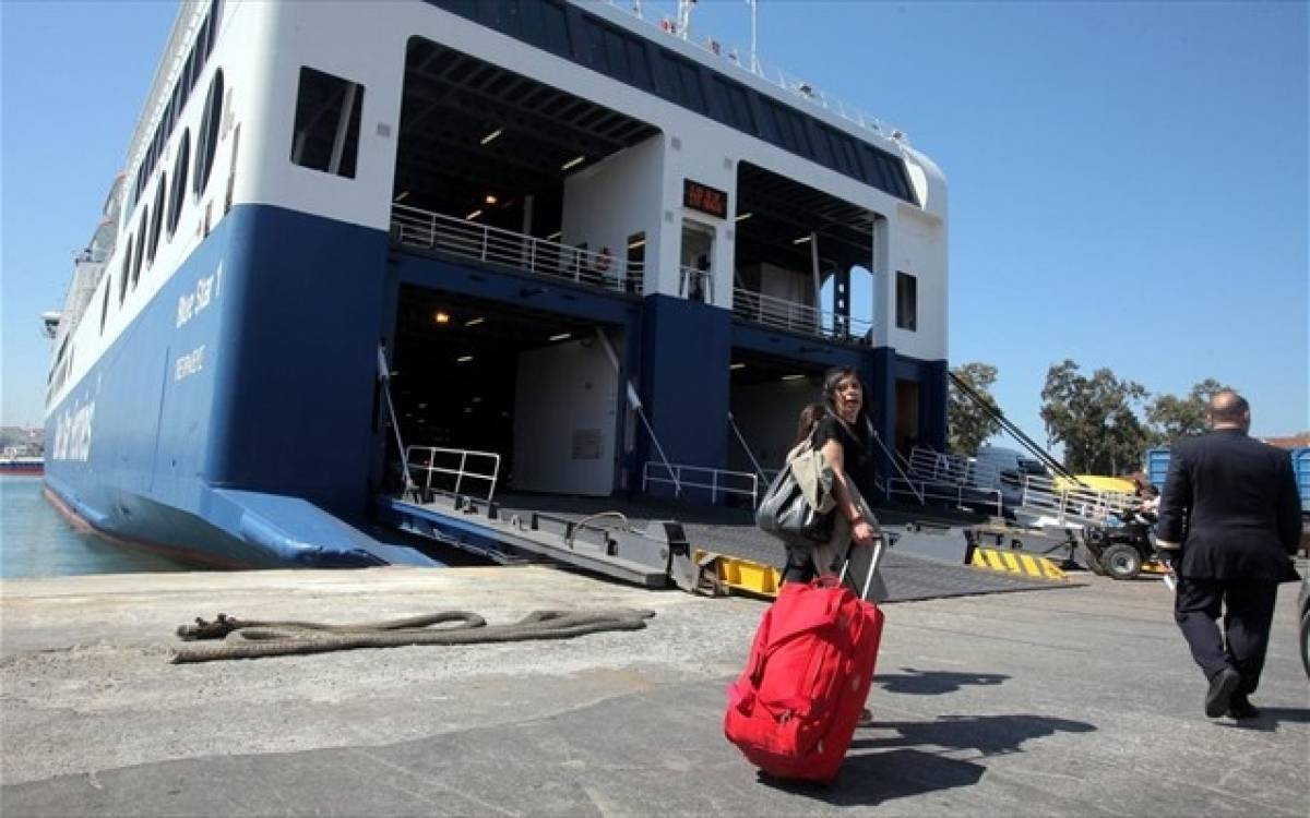 Έκπτωση 50% στα ακτοπλοϊκά εισιτήρια των αναπληρωτών εκπαιδευτικών λόγω Χριστουγέννων