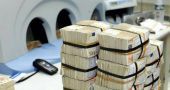 Διαψεύδει ο Αλμούνια δημοσιεύματα περί εγγυημένων καταθέσεων που δεν είναι ασφαλείς