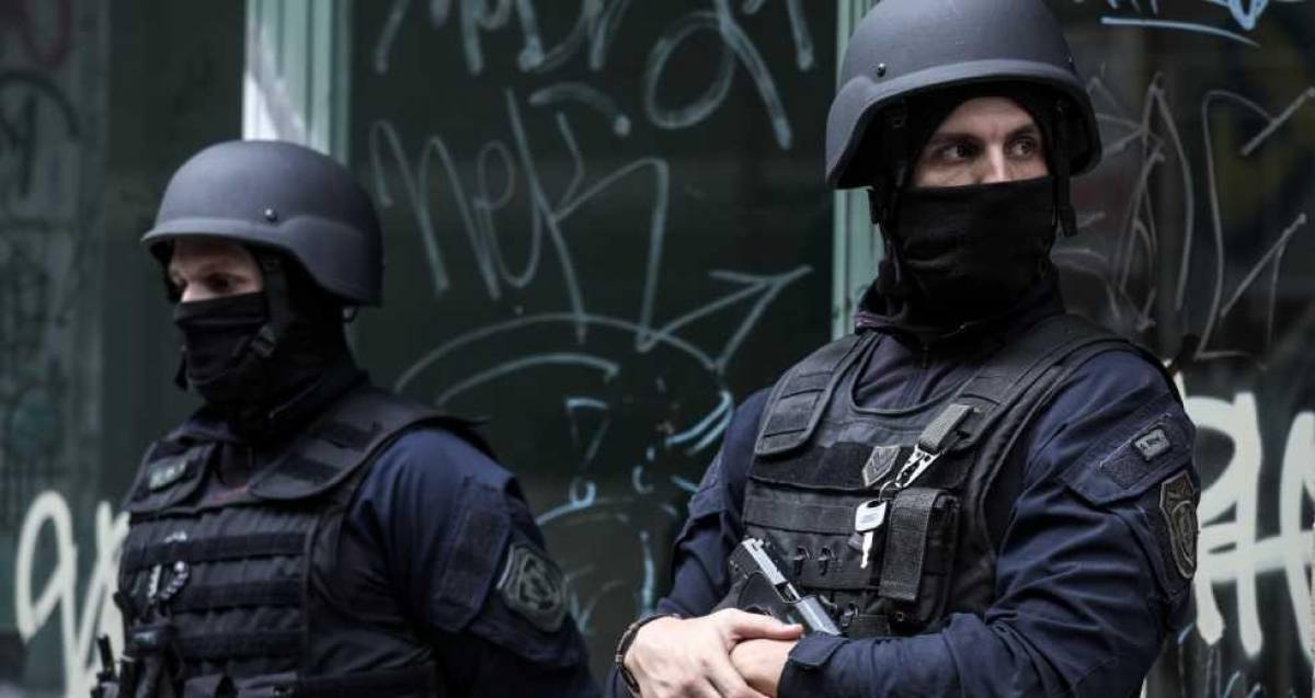 Επεισόδια στην ΑΣΟΕΕ-Έκλεισε η Πατησίων