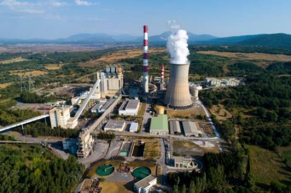 Η «οκτάδα» κατασκευαστικών για το φωτοβολταϊκό 50 MW της ΔΕΗ