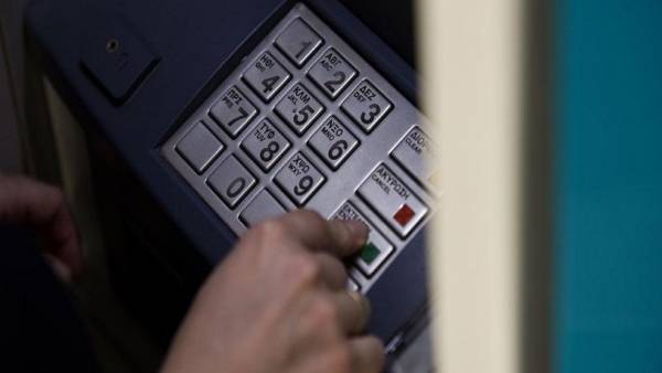 Οι δικαιούχοι και τα κριτήρια για το φετινό κοινωνικό μέρισμα