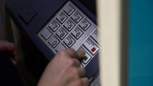 Οι δικαιούχοι και τα κριτήρια για το φετινό κοινωνικό μέρισμα