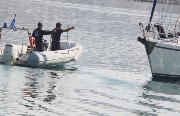 Επεισόδιο στο Αιγαίο:Άνδρες του Λιμενικού άνοιξαν πυρ εναντίον τουρκικού δουλεμπορικού