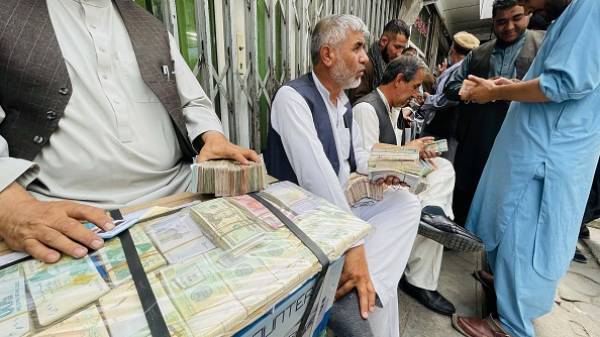 Οι επιδράσεις στην παγκόσμια οικονομία από τις εξελίξεις στο Αφγανιστάν