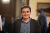 Τσακαλώτος: Δεν γίνεται να νομοθετήσεις προληπτικά στην Ελλάδα