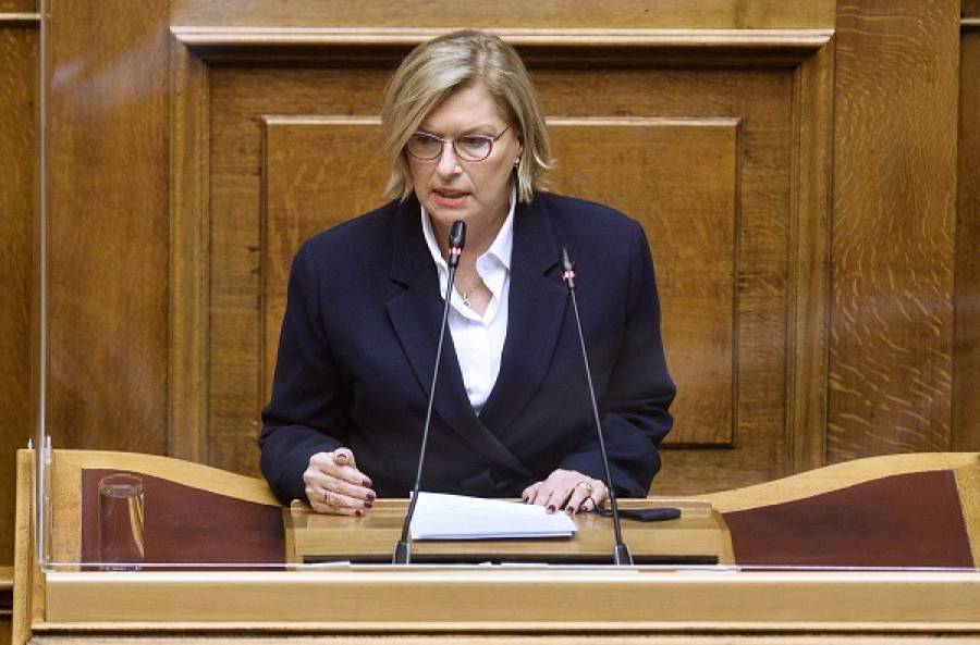 Γκάγκα: Ανεμβολίαστοι και άνω των 60 ετών οι διασωληνωμένοι