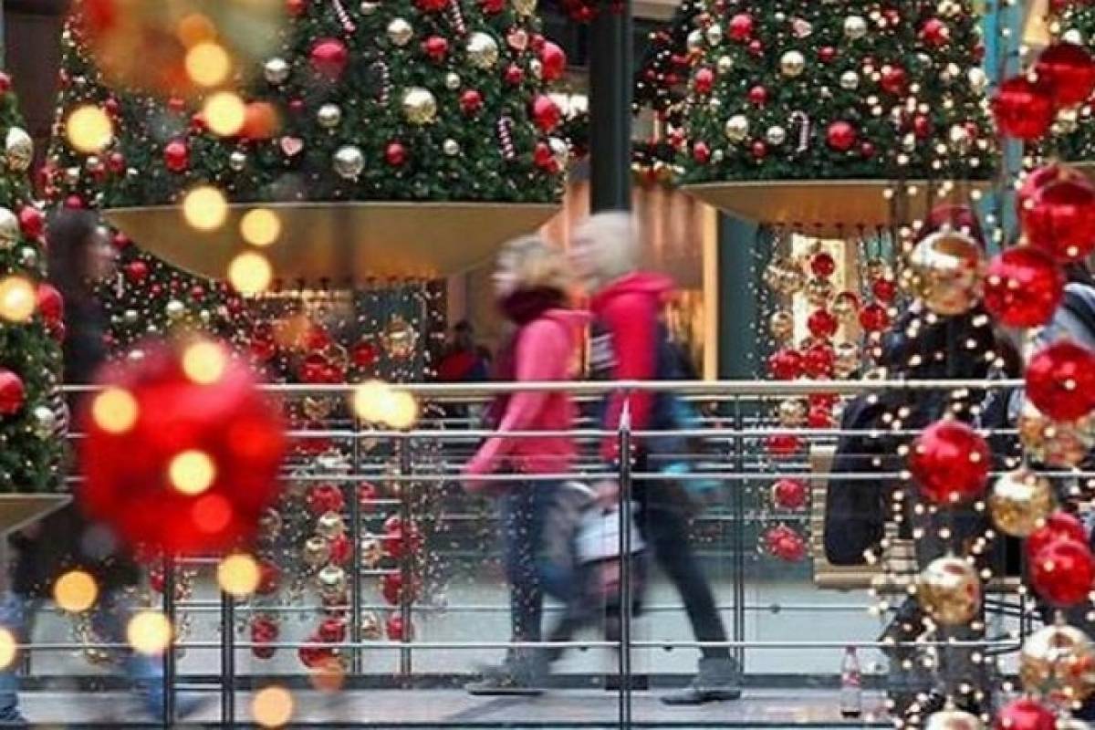 ΣΕΛΠΕ: Ανακοινώθηκε το εορταστικό ωράριο λειτουργίας των καταστημάτων