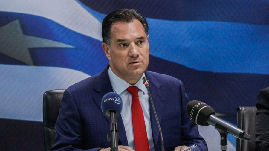 Γεωργιάδης-Ασφαλιστικό: Άμεση έκδοση επικουρικής σύνταξης με 15ετία και για δημόσιο