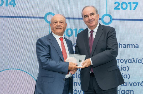 Rafarm: Διάκριση του Ν. Ρασσιά για τη συνεισφορά στη φαρμακοβιομηχανία