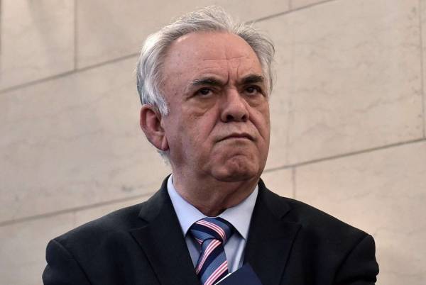 Δραγασάκης: Μεγάλες επενδυτικές ευκαιρίες από την πρωτοβουλία «Κουβέιτ 2035»