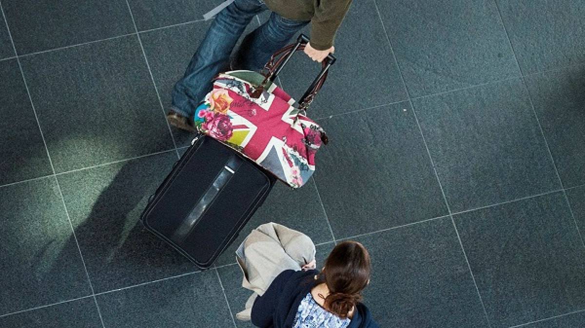 Τουρισμός: Η άρση καραντίνας των Βρετανών φέρνει «εκτόξευση» κρατήσεων
