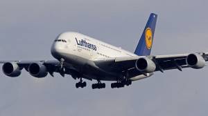 Lufthansa: Συνεχίζονται οι ακυρώσεις πτήσεων προς την Κίνα