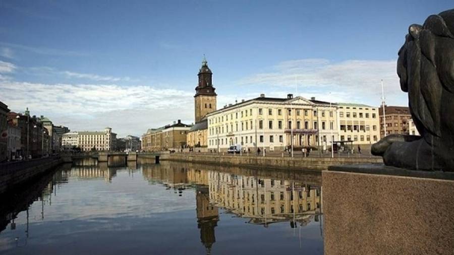 Σουηδική πρωτιά στις συναλλαγές δίχως μετρητά