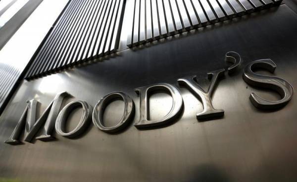 Moody's: Αναβάθμισε την Τράπεζα Κύπρου και την Ελληνική Τράπεζα