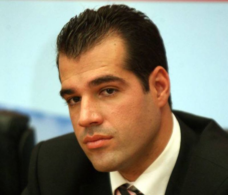 Κρίσιμη αλλά σταθερή η κατάσταση του Θάνου Πλεύρη