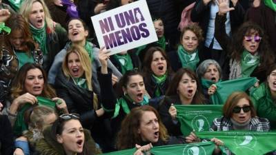 Μετά την Ιρλανδία και η Αργεντινή νομιμοποιεί τις αμβλώσεις