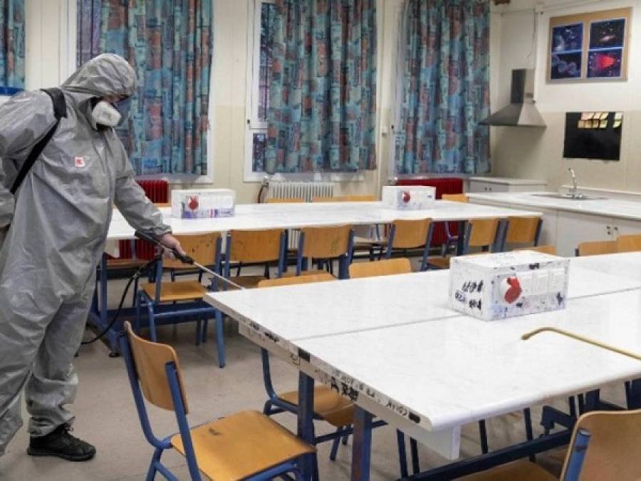 Επιστροφή στα θρανία: Πώς θα ανοίξουν γυμνάσια και λύκεια