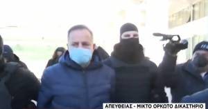 Έφτασε στα δικαστήρια ο Δημήτρης Λιγνάδης (video)