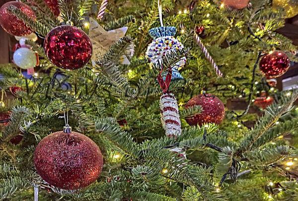 Τα Χριστούγεννα και το έθιμο του στολισμού των δέντρων