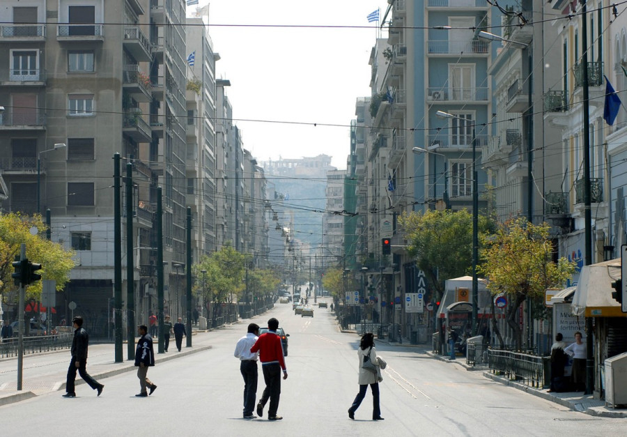Θανατηφόρο τροχαίο στην Πατησίων: Νεκρή 74χρονη που παρασύρθηκε από μηχανή