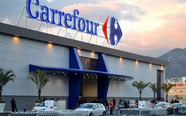 Με ζημία 561 εκατ. ευρώ έκλεισε το 2018 για την Carrefour