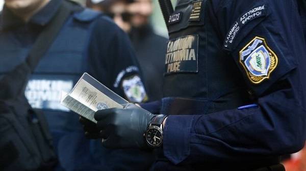 ΕΛΑΣ: Εκατοντάδες παραβάσεις για μάσκας-Αναστολή λειτουργίας σε 6 καταστήματα