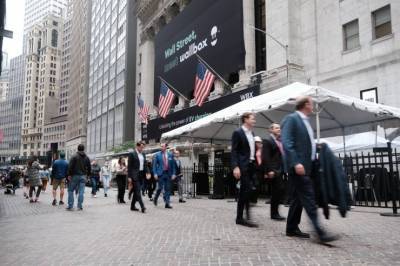 Πληθωρισμός και εταιρικά αποτελέσματα έδωσαν τον «παλμό» στη Wall Street