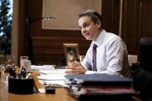 Υπενθύμιση Μητσοτάκη για τον κορονοϊό: Μην χαλαρώνετε