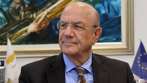 Ηλεκτρική διασύνδεση Ελλάδας-Κύπρου: Eπιφυλάξεις Κεραυνού για τη βιωσιμότητα του έργου - Αιχμές για Παπασταύρου