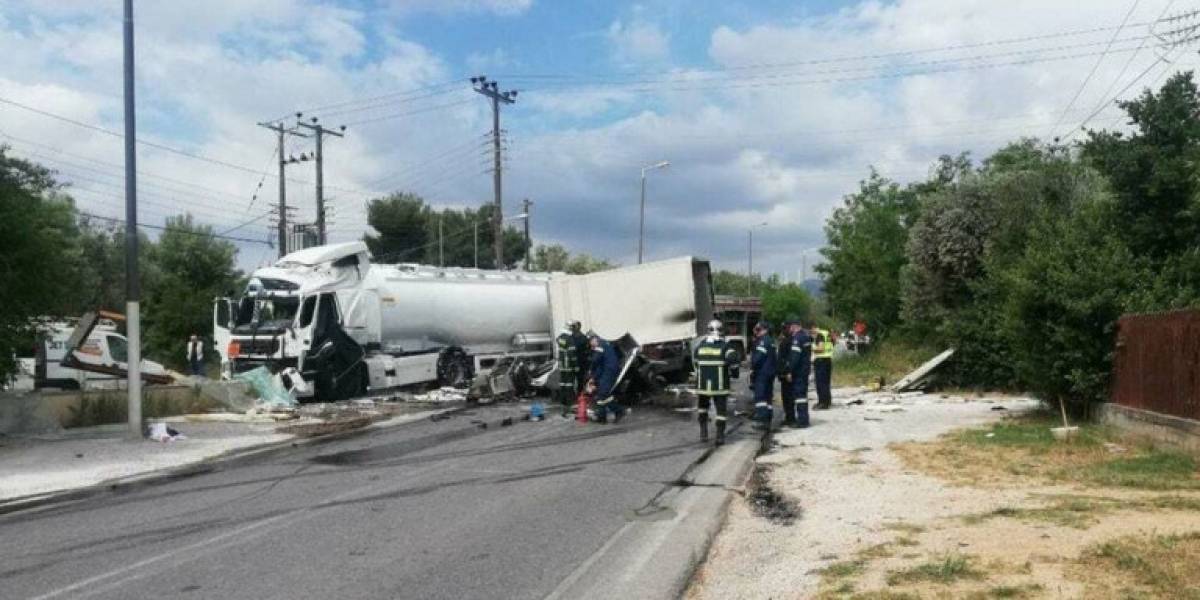 Τροχαίο με βυτιοφόρο στη Λ. Κορωπίου-Δύο νεκροί