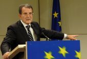Πρόντι: Αφόρητη πλέον η πίεση στην Ελλάδα