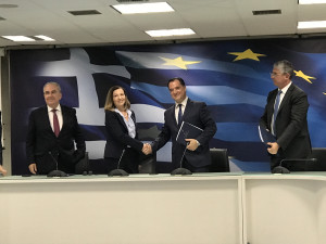ΥΠΑΝ: Παράδοση Άδωνι στην Ελενη Λουρή: Φεύγουμε με ρεκόρ επενδύσεων