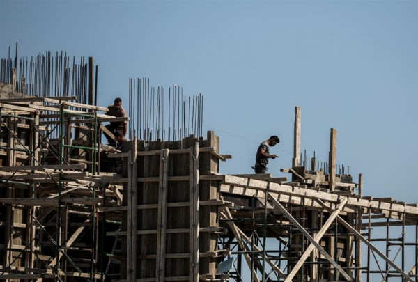Μικρή αύξηση στην οικοδομική δραστηριότητα τον Μάρτιο