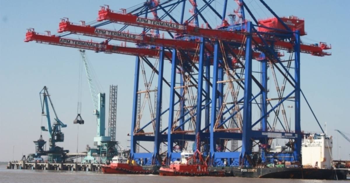Κλειστό μέχρι νεωτέρας το λιμάνι Pipavav ελέω του κυκλώνα Tauktae