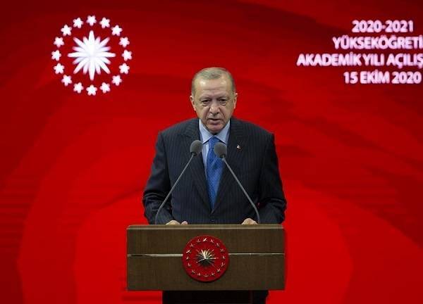 Ο Ερντογάν διαψεύδει τις φήμες για πρόωρες εκλογές