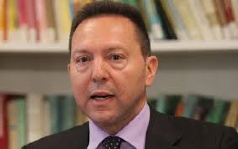 Στουρνάρας: Aμοιβές στο δημόσιο βάσει... απόδοσης