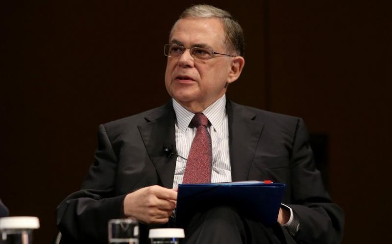 Forum Δελφών-Παπαδήμος: Αν δεν κλείσει η αξιολόγηση, θα είναι καταστροφή