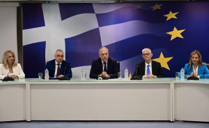 Θεοδωρικάκος: Συνεχίζουμε για να γίνει πράξη το νέο παραγωγικό μοντέλο