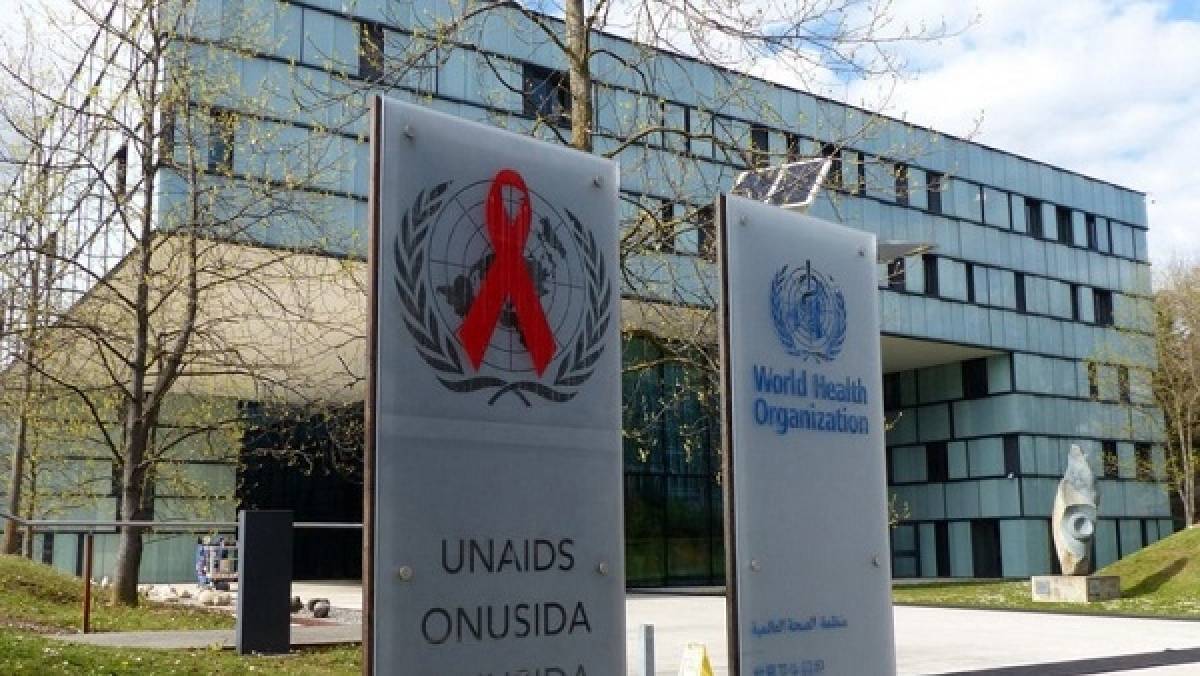 ΠΟΥ: Ίσως χρειαστούν 2 χρόνια για την αντιμετώπιση του κορονοϊού
