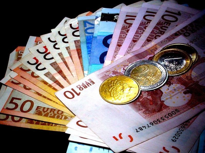 Σε συνεχή άνοδο τα χρέη του Δημοσίου προς ιδιώτες