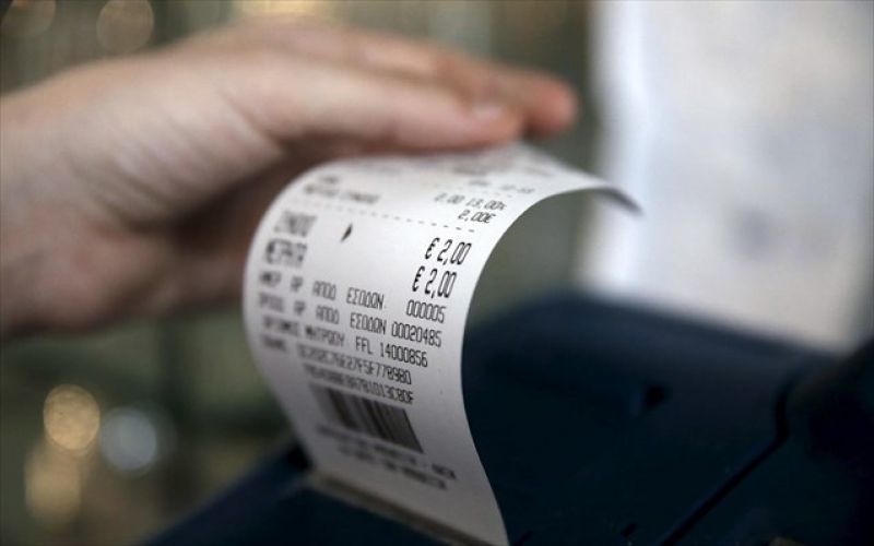 Σαφάρι ΑΑΔΕ με μπαράζ λουκέτων για τη μη έκδοση αποδείξεων