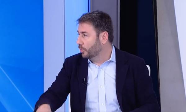 Ανδρουλάκης: Ο κόσμος θα κρίνει ποιος θα μεγαλώσει το κόμμα