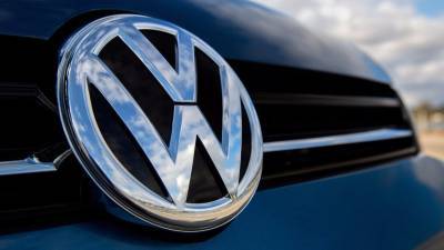 VW: Απολύσεις 5.000-7.000 υπαλλήλων μέχρι το 2023