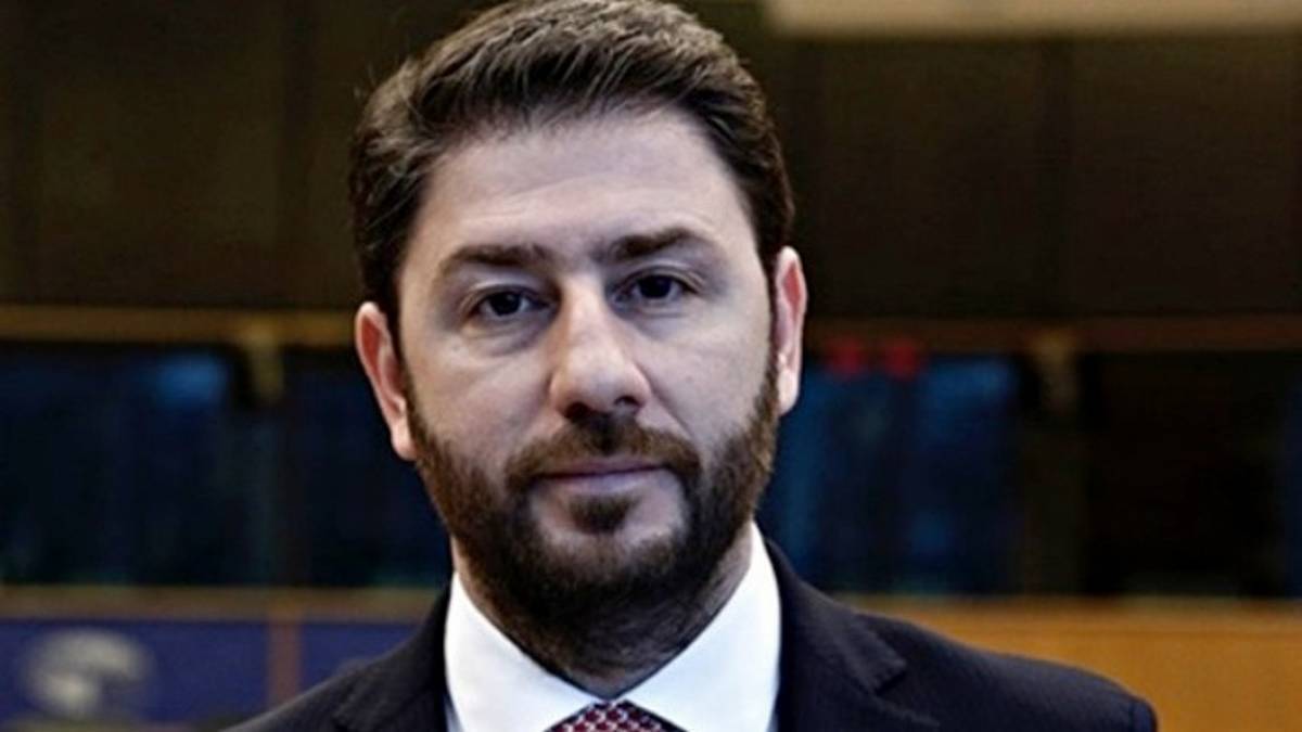 Ανδρουλάκης: Η Γερμανία υπονομεύει την Ευρωπαϊκή Στρατηγική εμβολιασμών