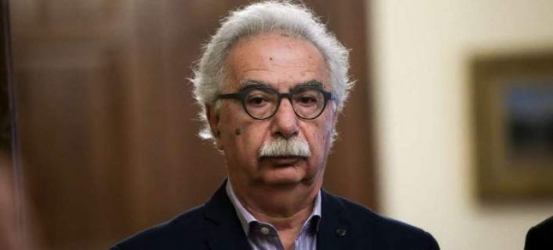 Σχέδιο Γαβρόγλου: Προς κατάργηση και ο εκκλησιασμός στα Δημοτικά