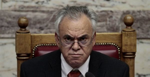 «Βολές» Δραγασάκη: Η ΤτΕ είναι ανεξάρτητη και όχι ανεξέλεγκτη