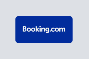 Booking: «Ανακριβείς και παραπλανητικές» οι φήμες για ομαδικές αγωγές από ευρωπαίους ξενοδόχους