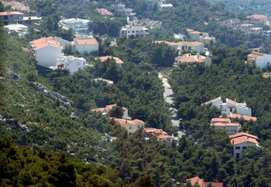Προχωρά η ρύθμιση για τη γρήγορη κατεδάφιση αυθαιρέτων