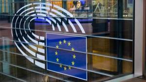 Σε χαμηλό τριμήνου το επενδυτικό κλίμα στην ευρωζώνη