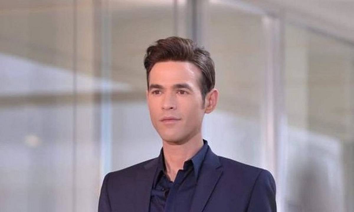 Έκρηξη έξω από το σπίτι του Μένιου Φουρθιώτη στον Διόνυσο